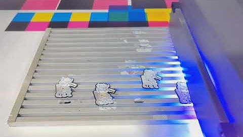 How does CCD visual positioning UV printer work