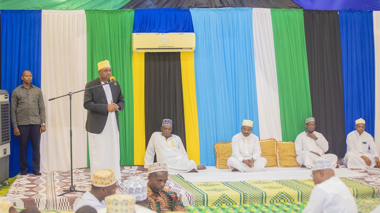 HEMED ANDAA IFTAR YA MIKOA MIWILI PEMBA