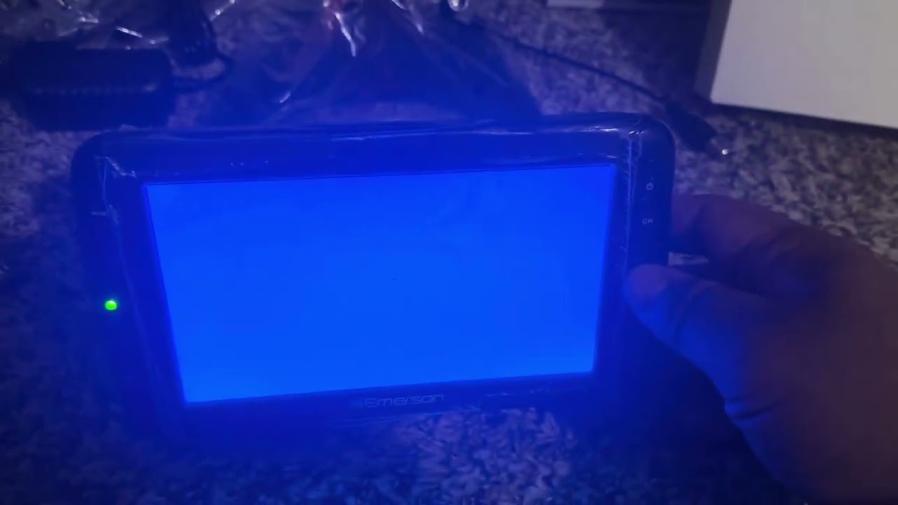 Emerson 7 inch portable overview unboxing