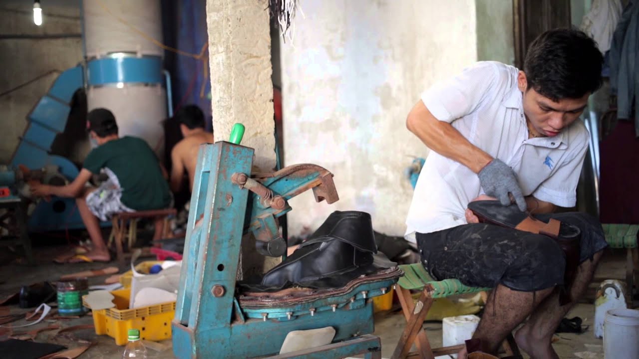 Shoe Factory in Hoi An, Vietnam YouTube