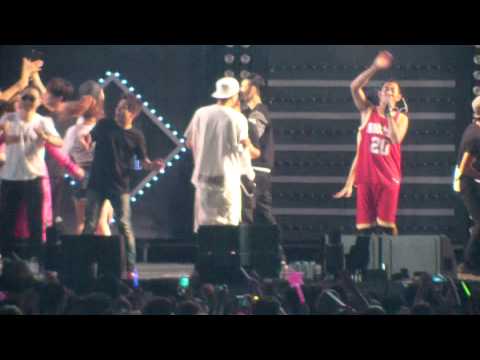 HDV 0403상암슈토즐앵콜콘서트 - 쿨 소개와 이재훈 깜찍댄스 그리고 앵콜곡