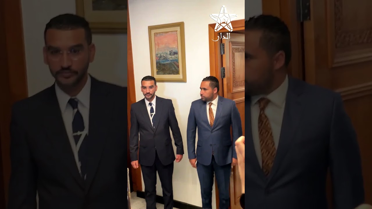 من زاوية أخرى.. لحظة دخول أعضاء حكومة المنصوري إلى الجلسة العمومية المشتركة