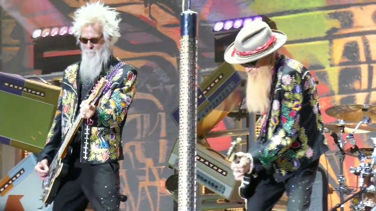 ZZ TOP - I'm Bad, I'm Nationwide - Friedberg - 2026-07-03 - YouTube