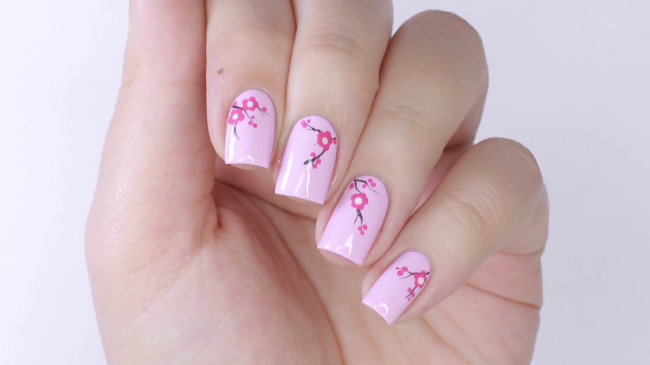 5. 10 Beautiful DIY Flower Nail Art Ideas - wide 5