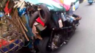 Komunitas Vespa Unik