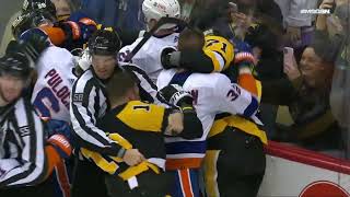 Sorokin Save of The Year Leads To Massive Brawl | Islanders v Penguins
