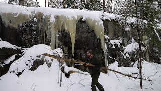 Snowy and rainy winter camping | Grilled sandwiches by the campfire under the tarp