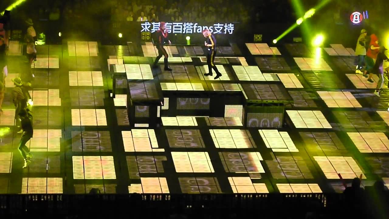 camera iphone 8 plus apk Final Round@草蜢森巴大戰軟硬FANS演唱會