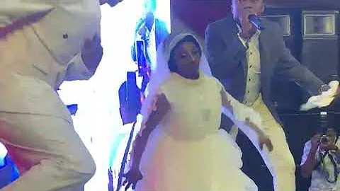 FINALLY: AUNTY RAMOTA WEDS IJOBA LANDE; DANCES HEAVILY AT WEDDING RECEPTION OF VALENTINE PARTY
