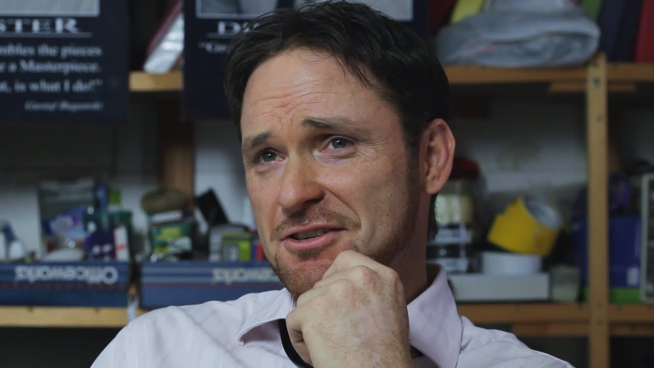 THE VOID - Voideo 1 - GUSTAF vs Michelangelo