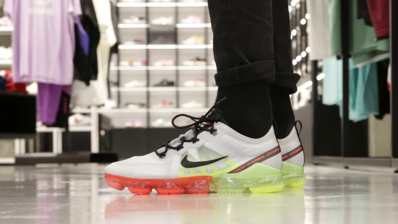 NIKE AIR VAPORMAX 2019 AR6631-007 | Sneaker CAGE - YouTube