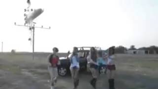 Boeing 747 And Girls