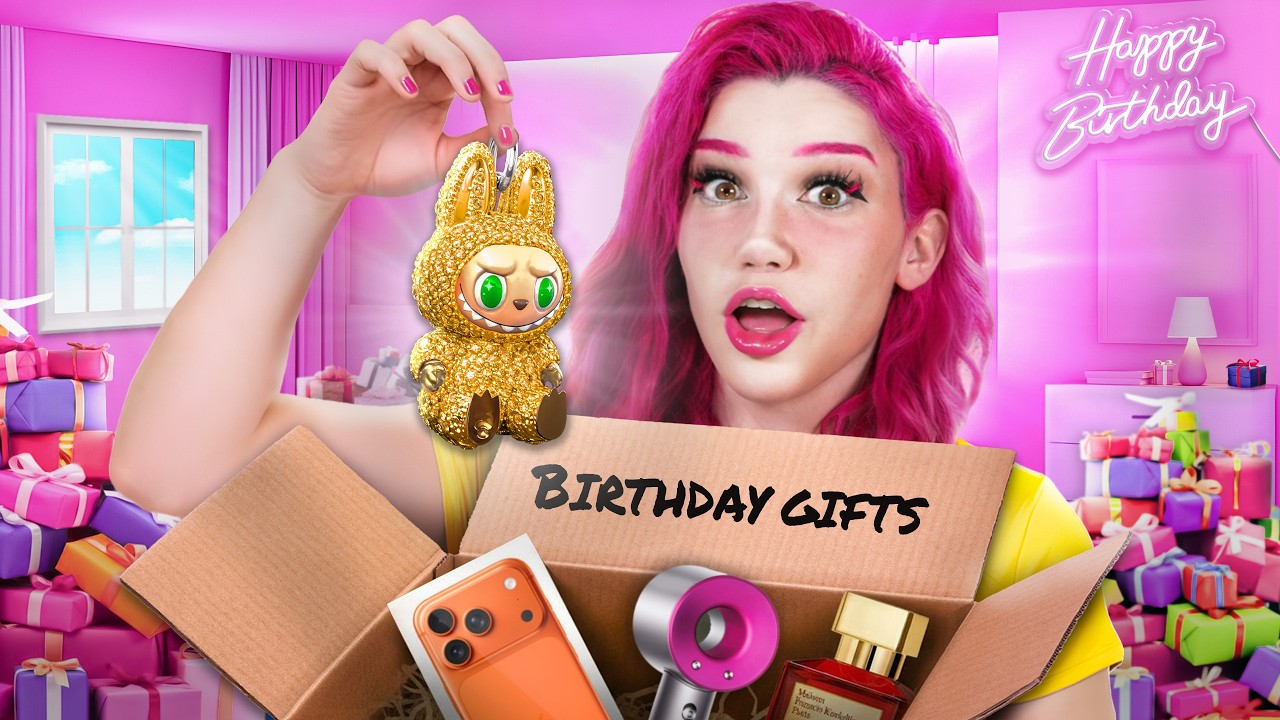 My Fans Sent Me BIRTHDAY GIFTS | Lily Lou Unboxing
