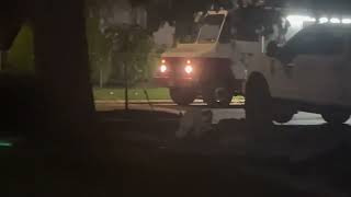 Soft Serve Ice Cream Truck Passing By screenshot 3