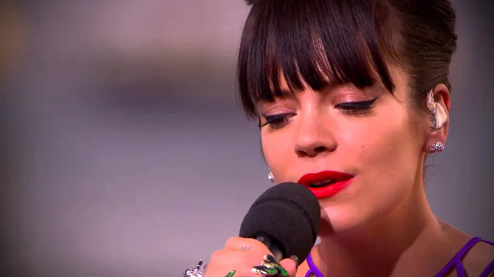 Lily Allen - Somewhere Only We Know - Live du Gran...