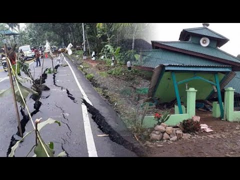 Video Amatir Detik-Detik Gempa, Ratusan Bangunan Rusak Parah | CARAnesia