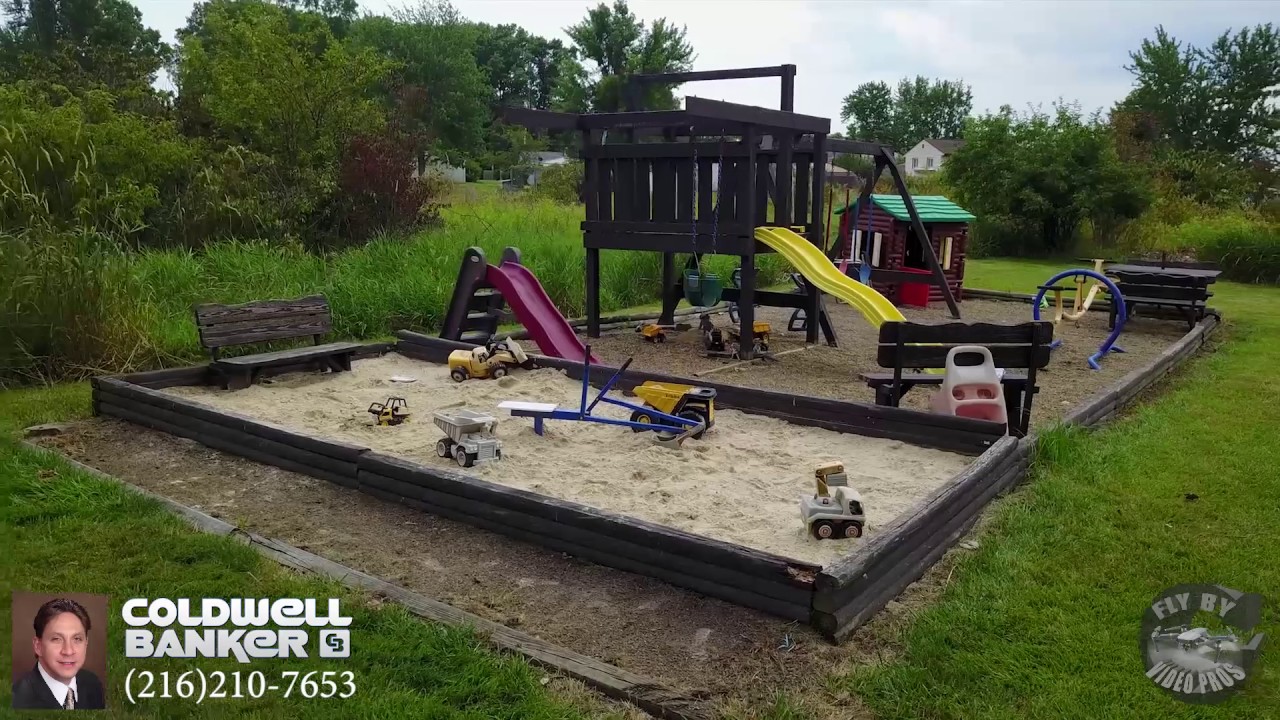 5516 Robert Ct North Ridgeville OH 44039