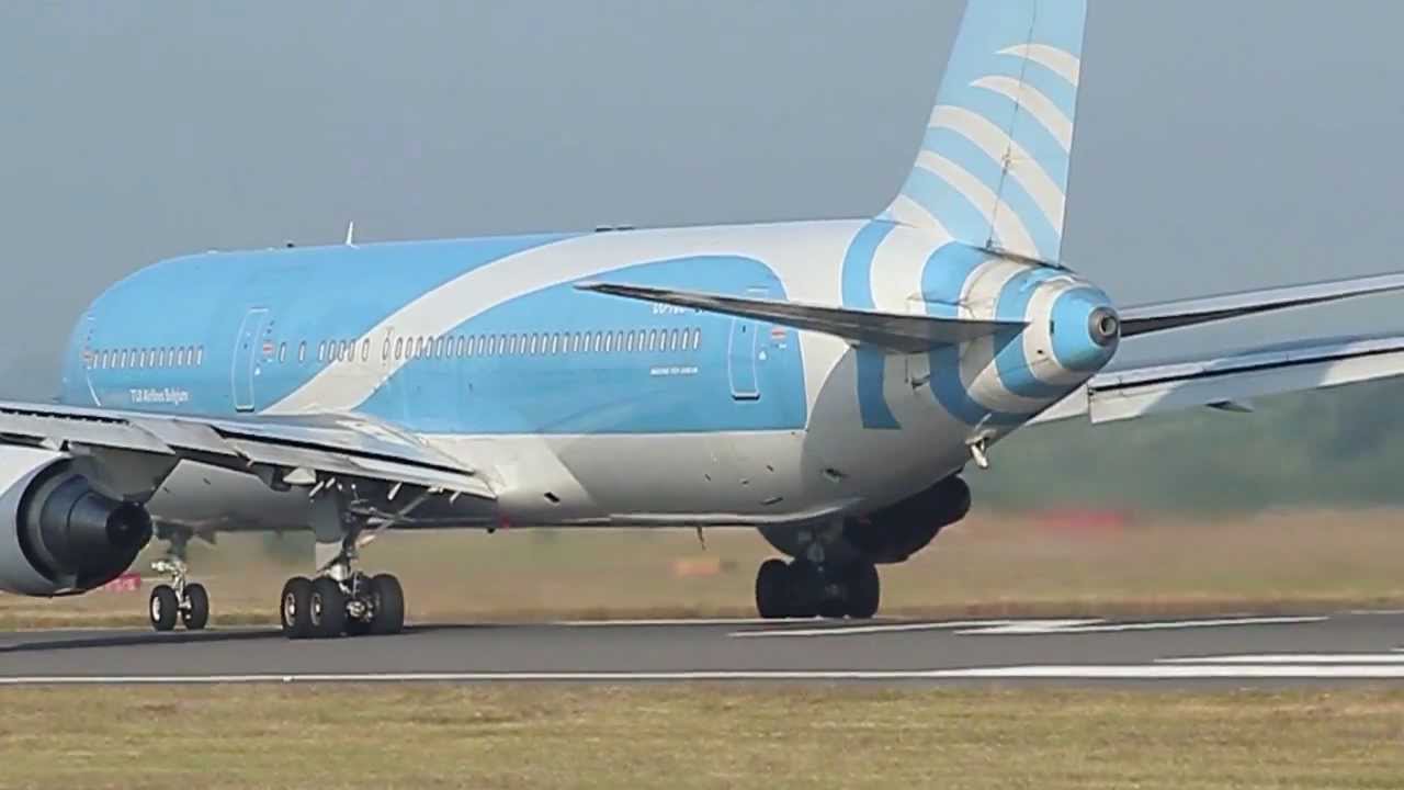 12 heavy takeoffs at Manchester Airport (MAN) - runway 23L.