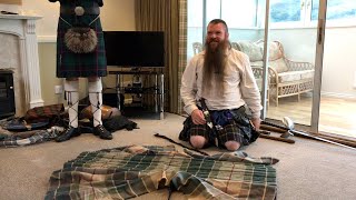 How to Put on Scottish Men's Kilt from 5 Meter Tartan (Old School) by Alanna Light 540 views 1 year ago 7 minutes, 2 seconds