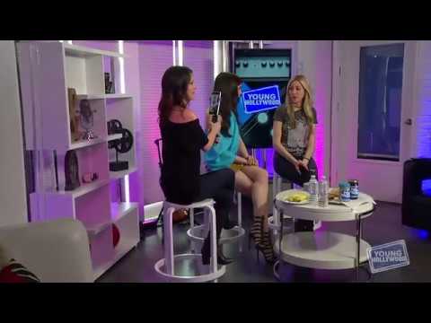 No Thumbs Challenge With Sofia Carson!