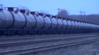 Long BNSF Oil Train Heads East
