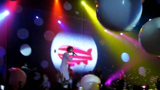 26/11 Mika live in hong kong - Lollipop screenshot 2