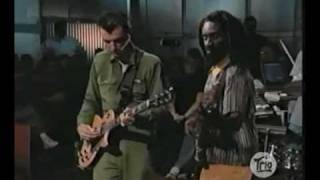 David Byrne - Back in a box -  Sessions at West 54th Street 10131998 .avi chords