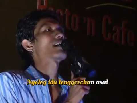 Catur Arum - Bokong Semok [Official Music Video]