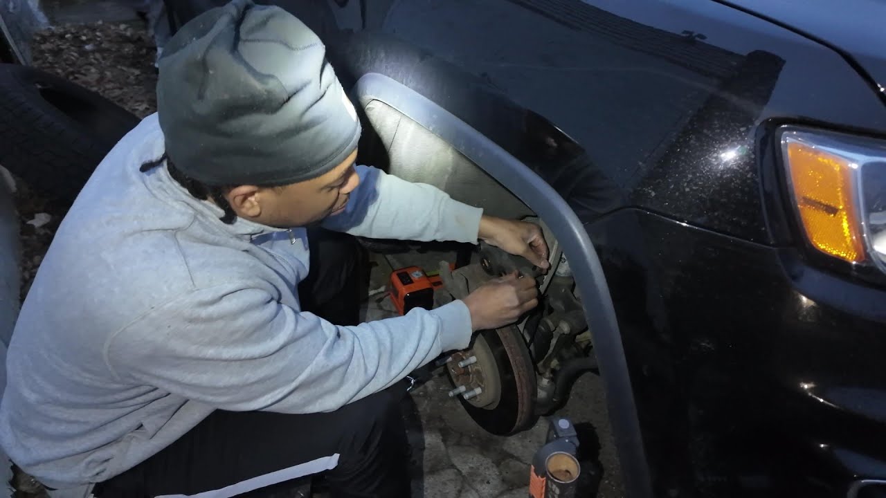 Адский ремонт тормозов на джипе | Запчасти, разочарование | Видеоблог