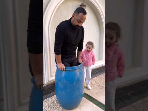 دخل على البرميل و ندم 😂