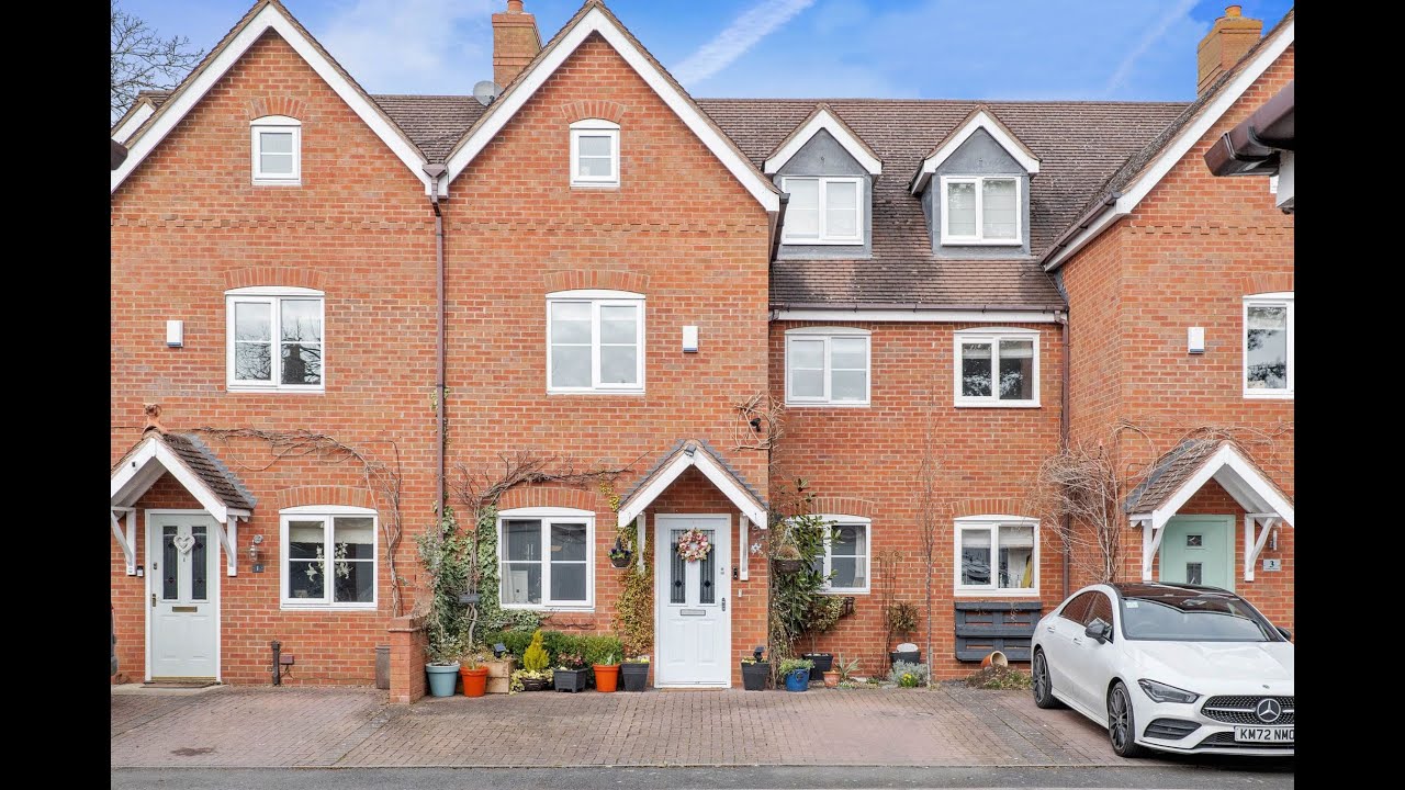 Sanders & Sanders Estate Agents Gable Mews, BidfordonAvon