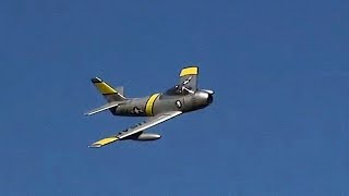 Kens FLYING HIS FREEWING F-86 SABRE
