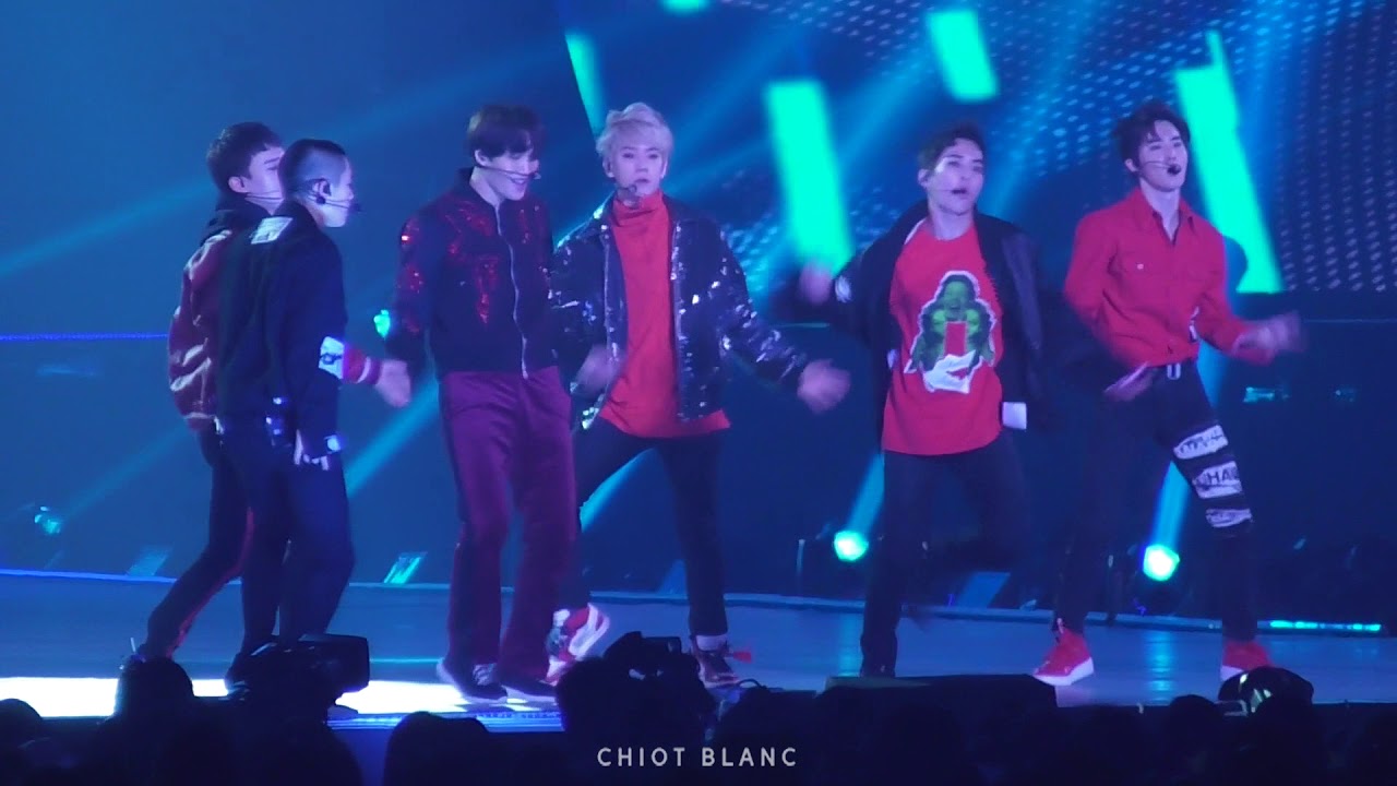 180127 Electric Kiss 백현 focus