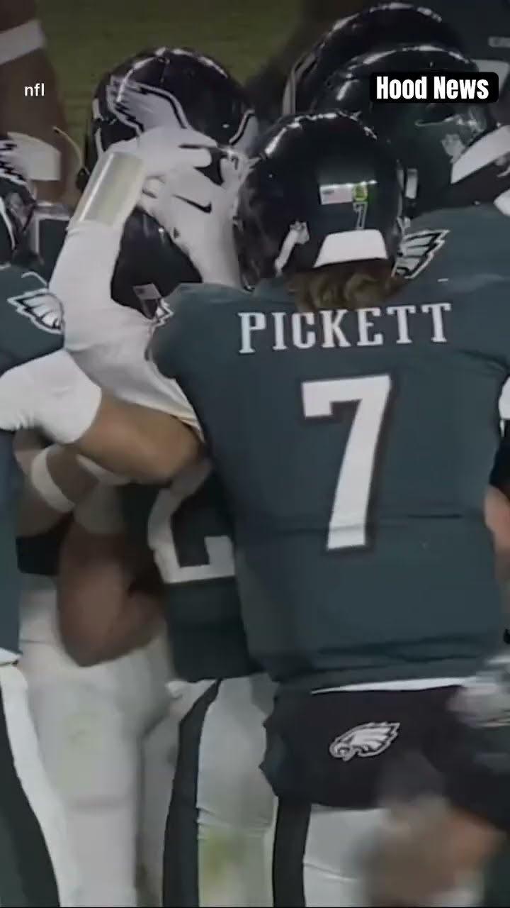 Wow ? #hoodnews #eagles #willshipley #NFL #footballshorts #football #sports #how #wow #philadelphia