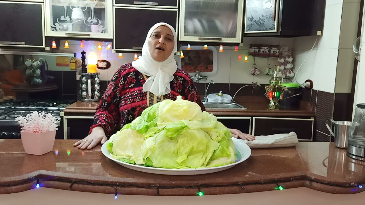 طريقة تخزين الكرنب👌لو قعدت عندك سنة مش هيجرلها حاجه 😋👇 وهتدعيلى وانتي بتعمليه