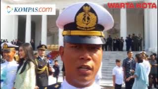 perwira tni sujud di kaki ibunya