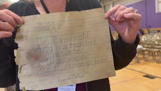 Rio Grande Elementary opens 25-year-old time capsule