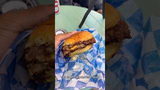 The BEST Smashburger In NYC🍔⁉️#shorts #nycfood #burger #smashburger #smashburgers #garlic