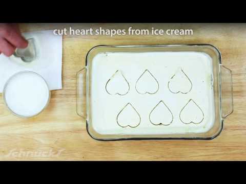 schnucks:-heart-shaped-red-velvet-cake-sundaes