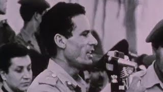 العقيد معمر القذافي في يوم ثورة الفاتح العظيم - 1 سبتمبر 1969