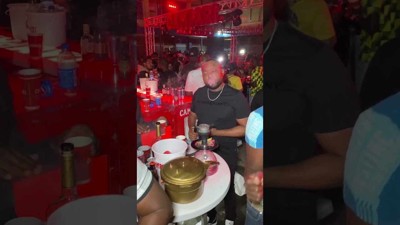 Uptown Monday's Hookah service while in Jamaica 🇯🇲