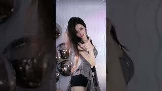 奶茶妹没文化传媒20240725141000