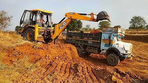 kirlosker JCB bakhoe loading mud in old Tata truck //JCB 3dx and Tata old truck //
