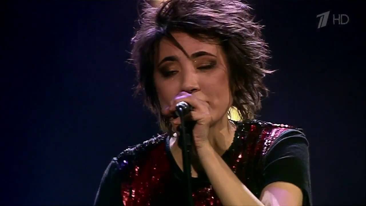 Земфира - 18 Спасибо (Первый канал) - YouTube