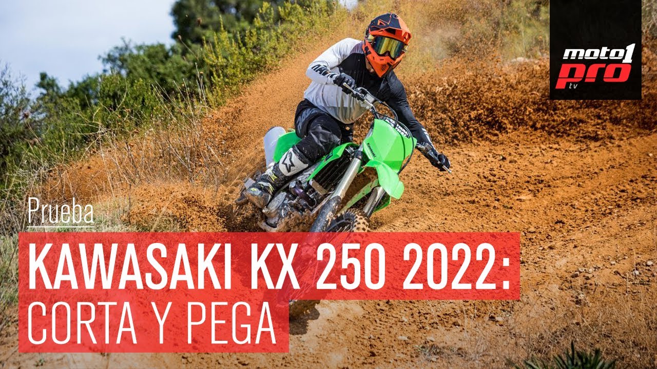 Prueba Kawasaki KX 250 2022: Corta y pega