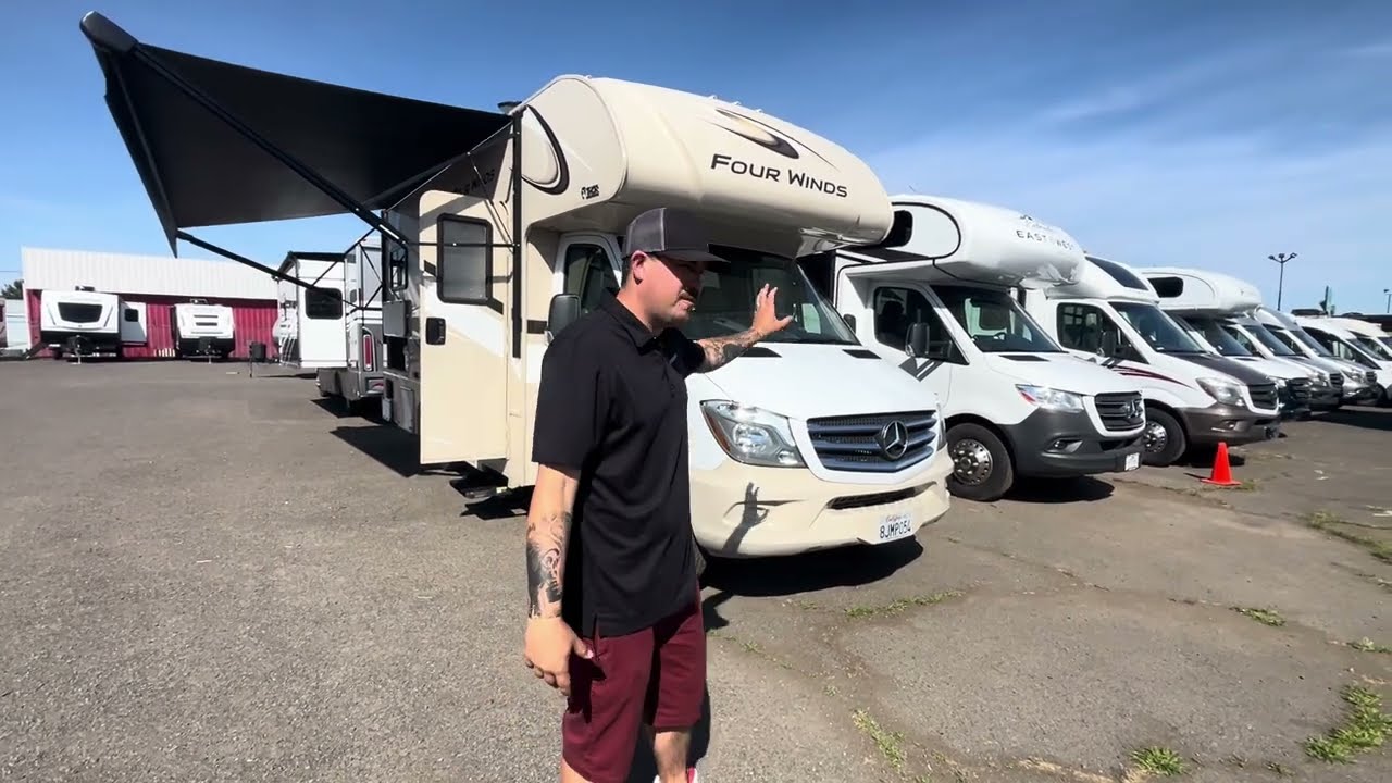 Pre Owned 2019 Thor Four Winds 24SW - Medford, OR - 