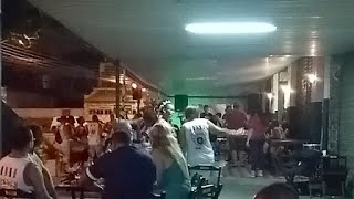 esquentando os tamborins