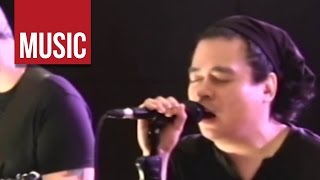 Video thumbnail of "Razorback - "Daan-Daang Dahilan" Live!"