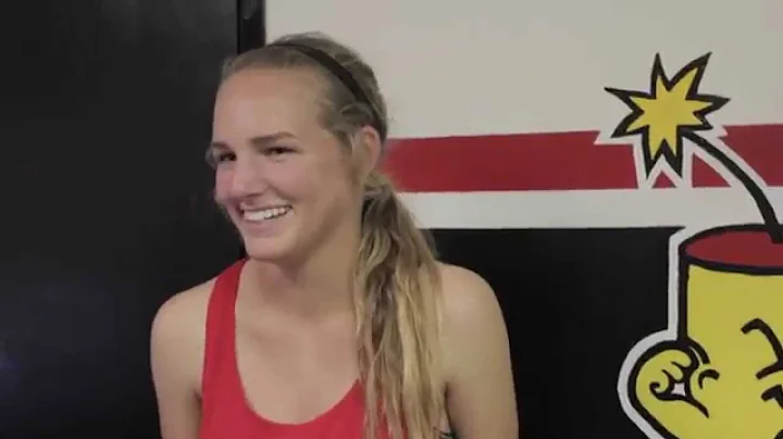 Firecrackers Up Close: Ivy Davis