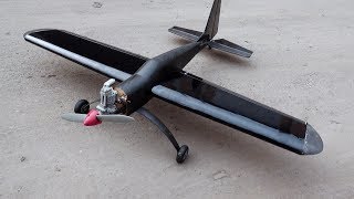 Roll the plane in carbon and high-strength chassis.